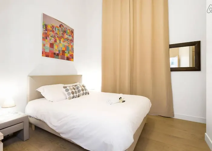 2, Plein Centre, 60m2, Place Des Jacobins 公寓